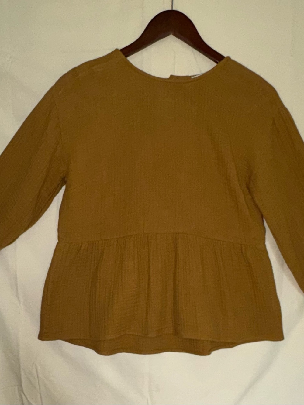 Madewell Textured Peplum Pullover in Caramel Brown - Picture 2 of 4